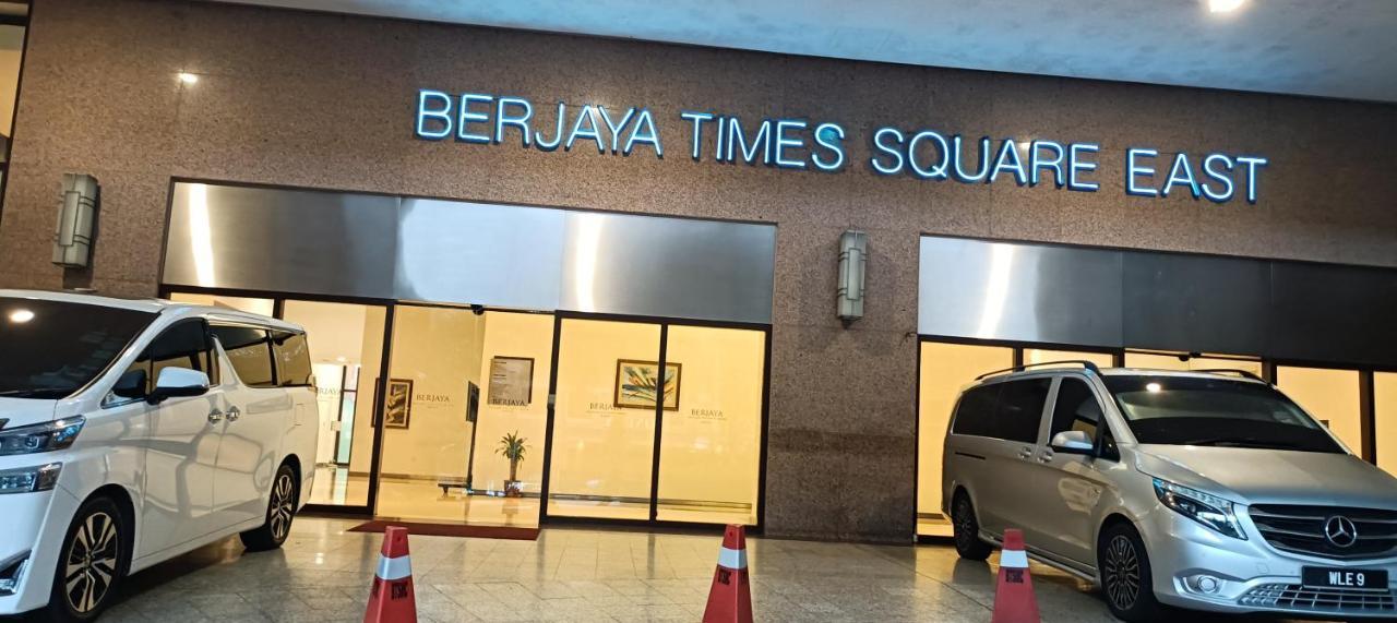 Plaza Apartment At Berjaya Times Square Kl 쿠알라룸푸르 외부 사진