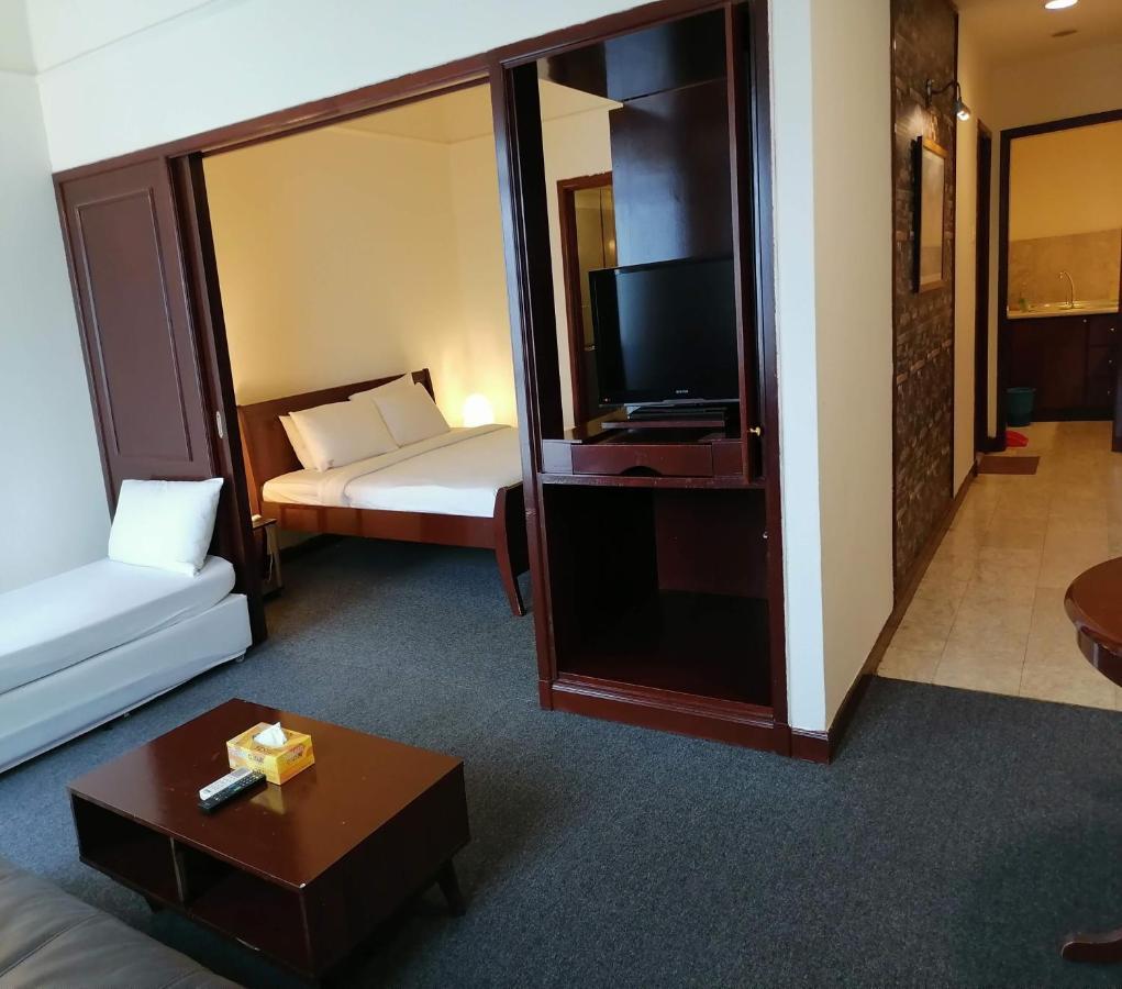 Plaza Apartment At Berjaya Times Square Kl 쿠알라룸푸르 외부 사진